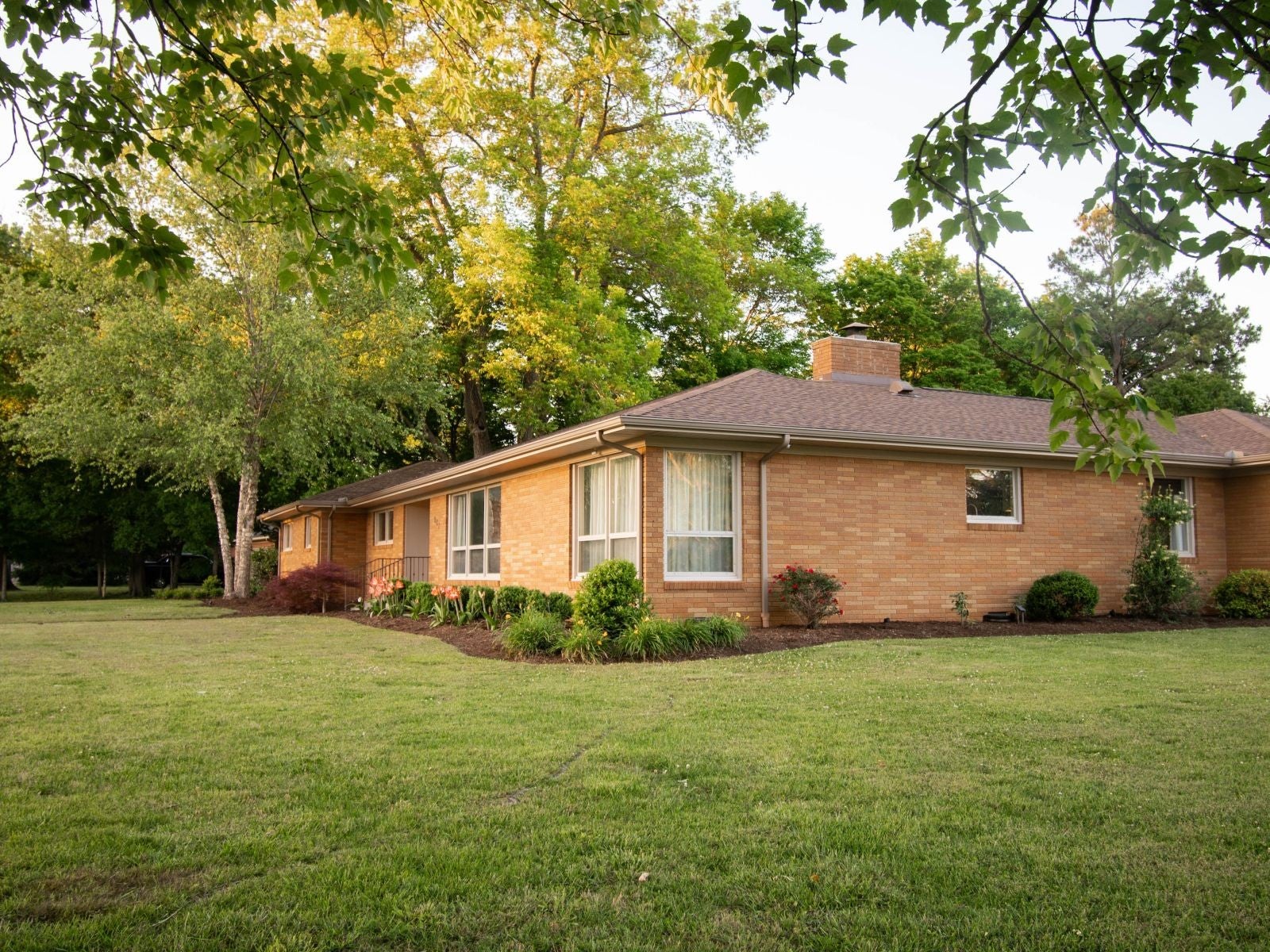 802 Shawnee Dr