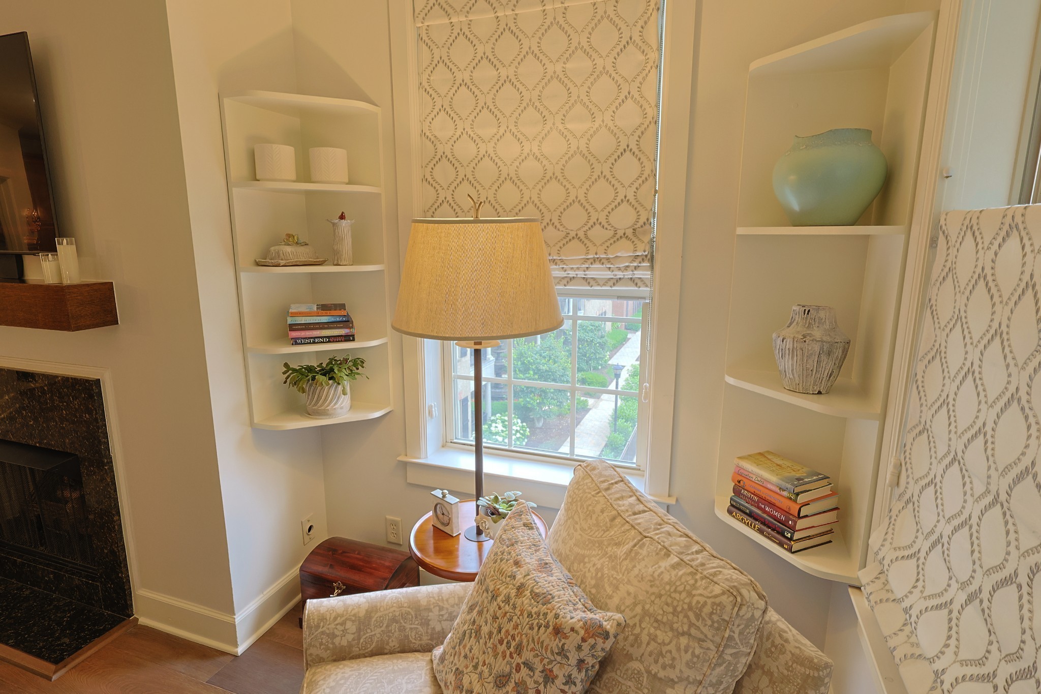 307 Seven Springs Way 304