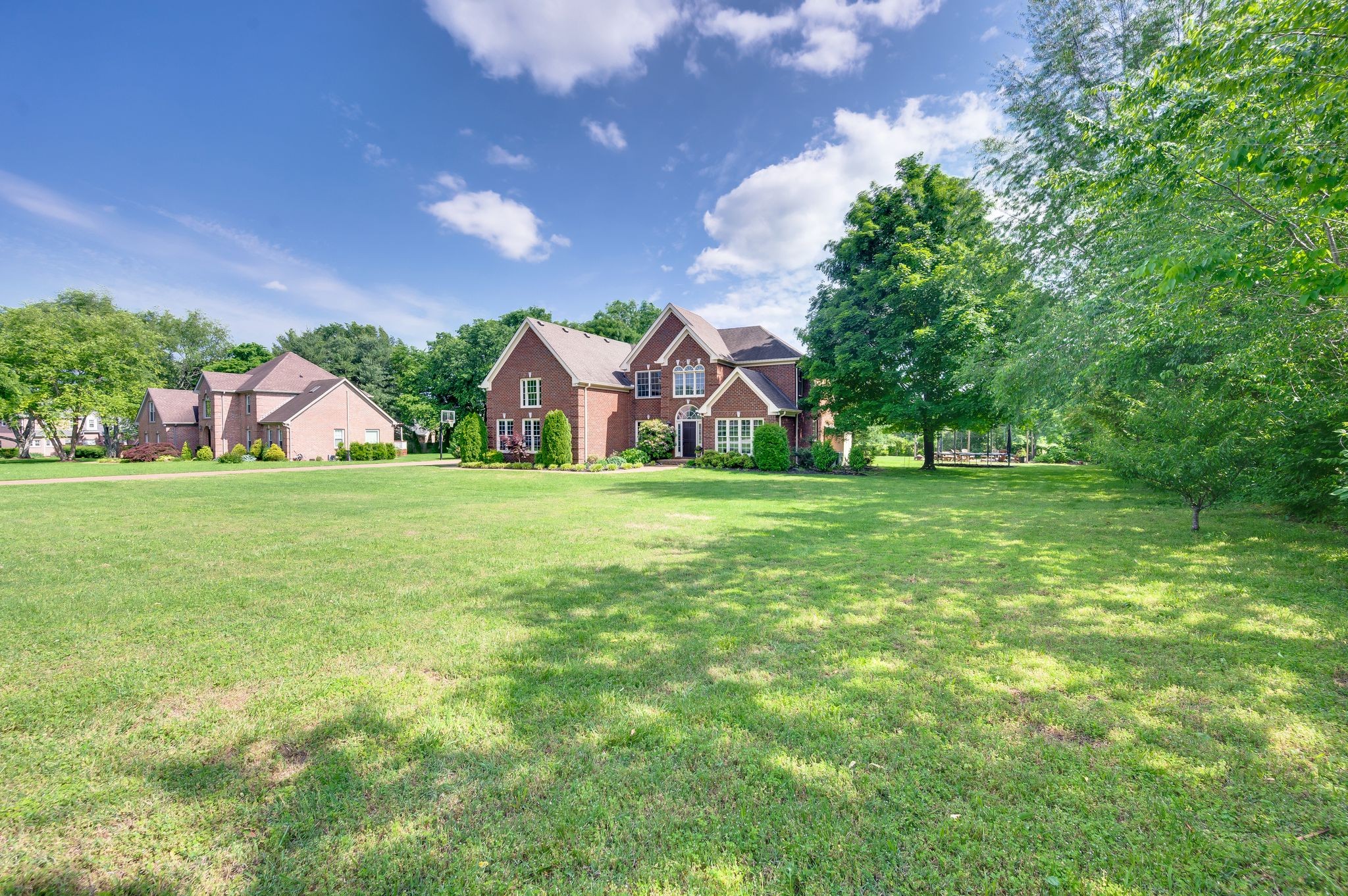 611 Cattail Ln