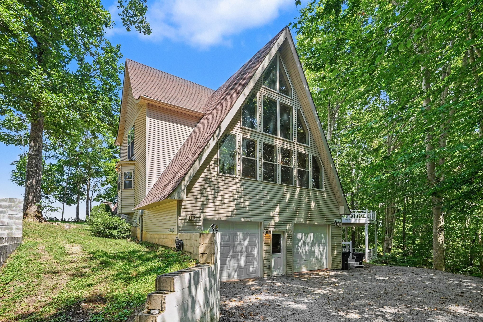 2275 Hanestown Rd