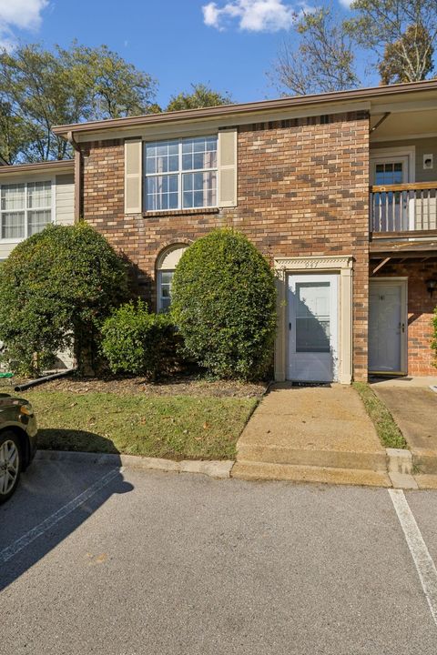 947 Coarsey Dr Nashville TN 37217