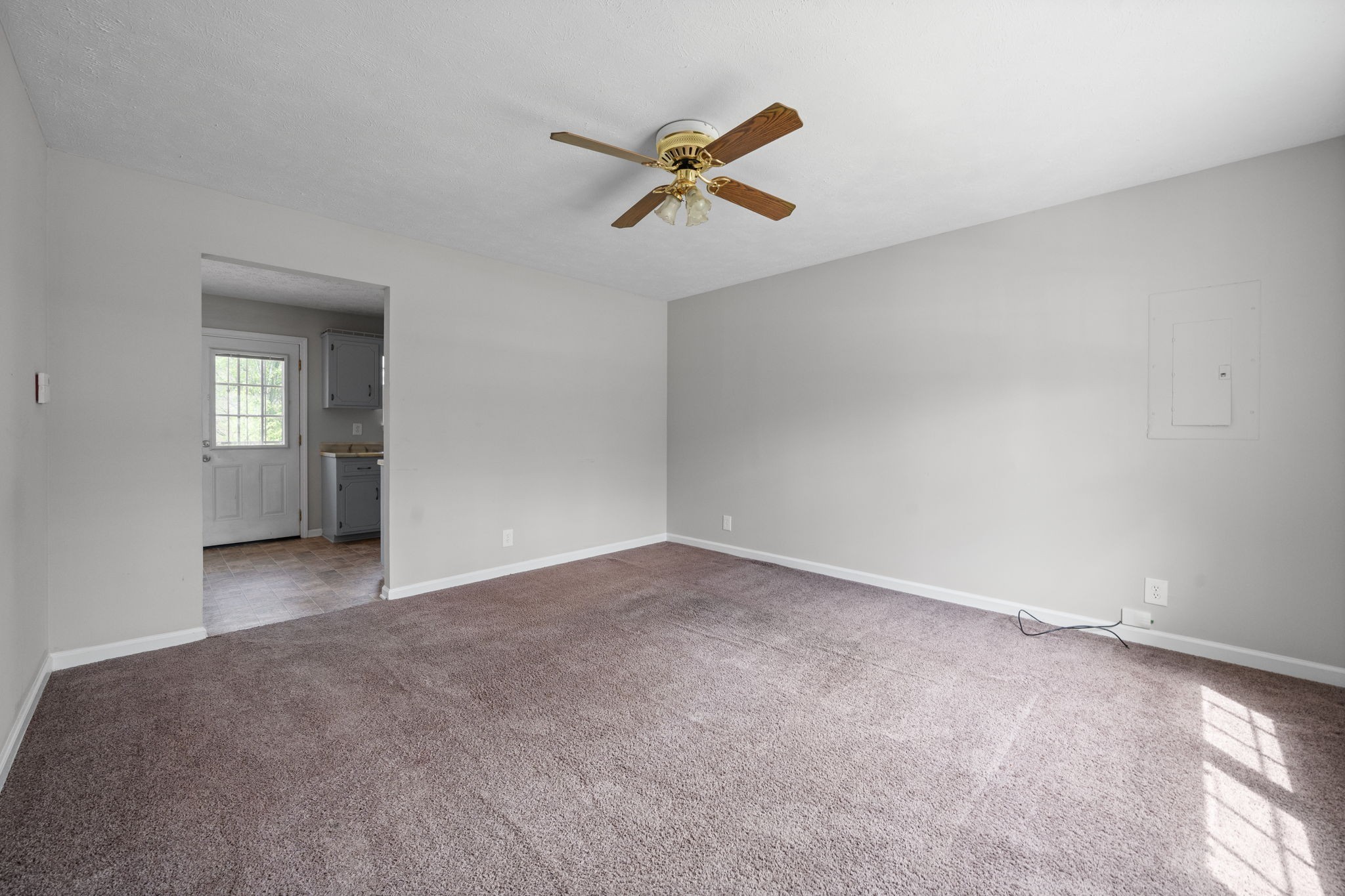 9193 Pembroke Oak Grove Rd