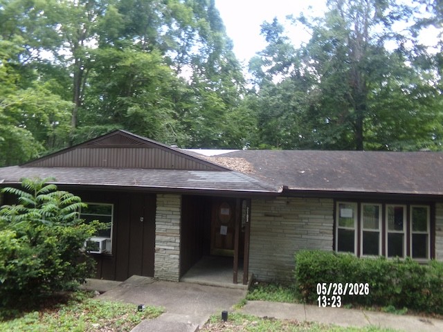 2103 Lambert Dr - Photo 4