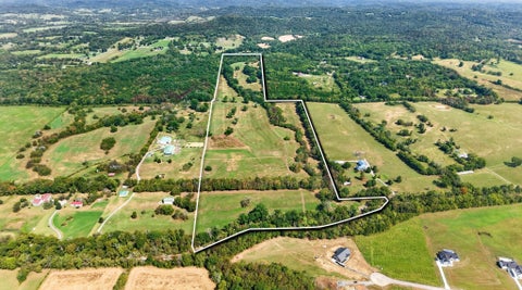 1289 Old Hopewell Rd Castalian Springs TN 37031