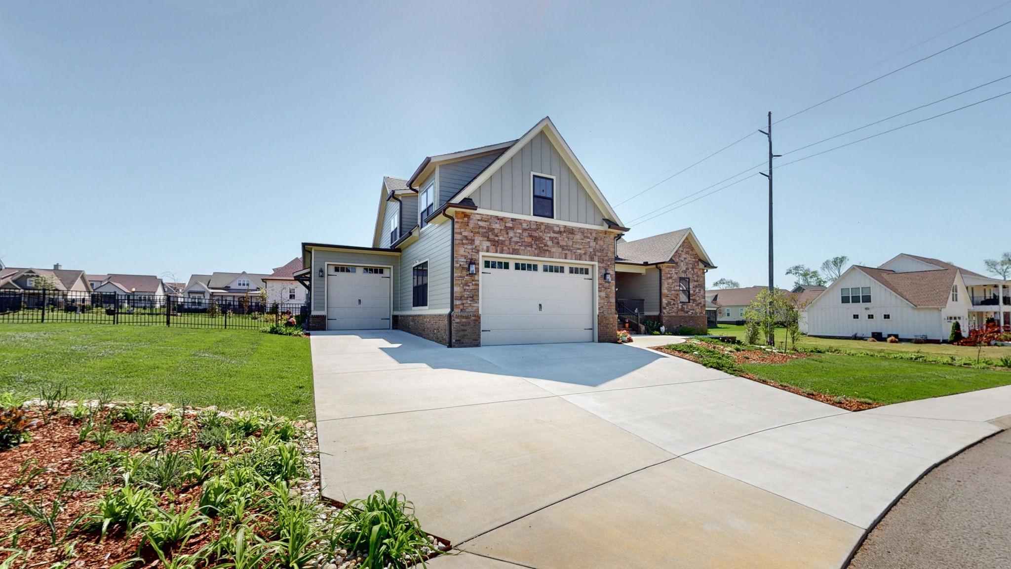 294 Hammock Dr