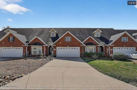 Photo of 129 Maxwell St, Cookeville, TN 38506 (MLS # 3169154)