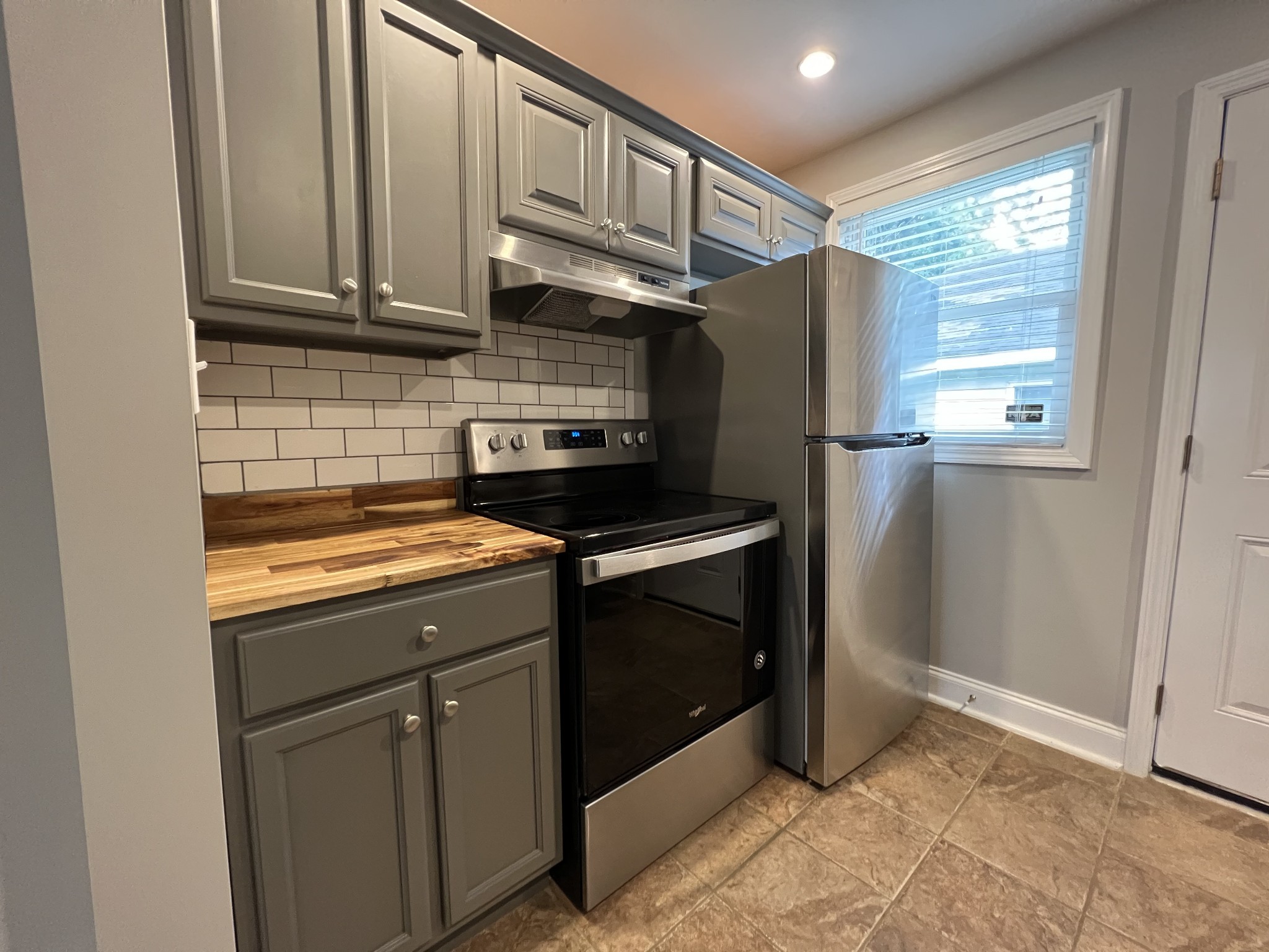 1114 Straightway Ave B