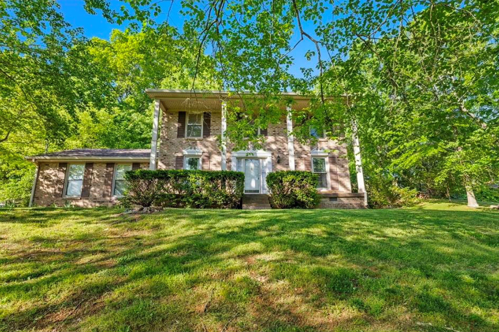 8382 Greenvale Dr
