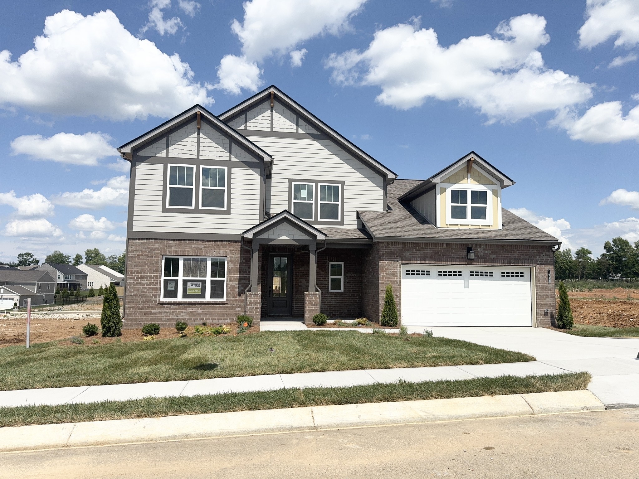 1933 Hildebrand Lane