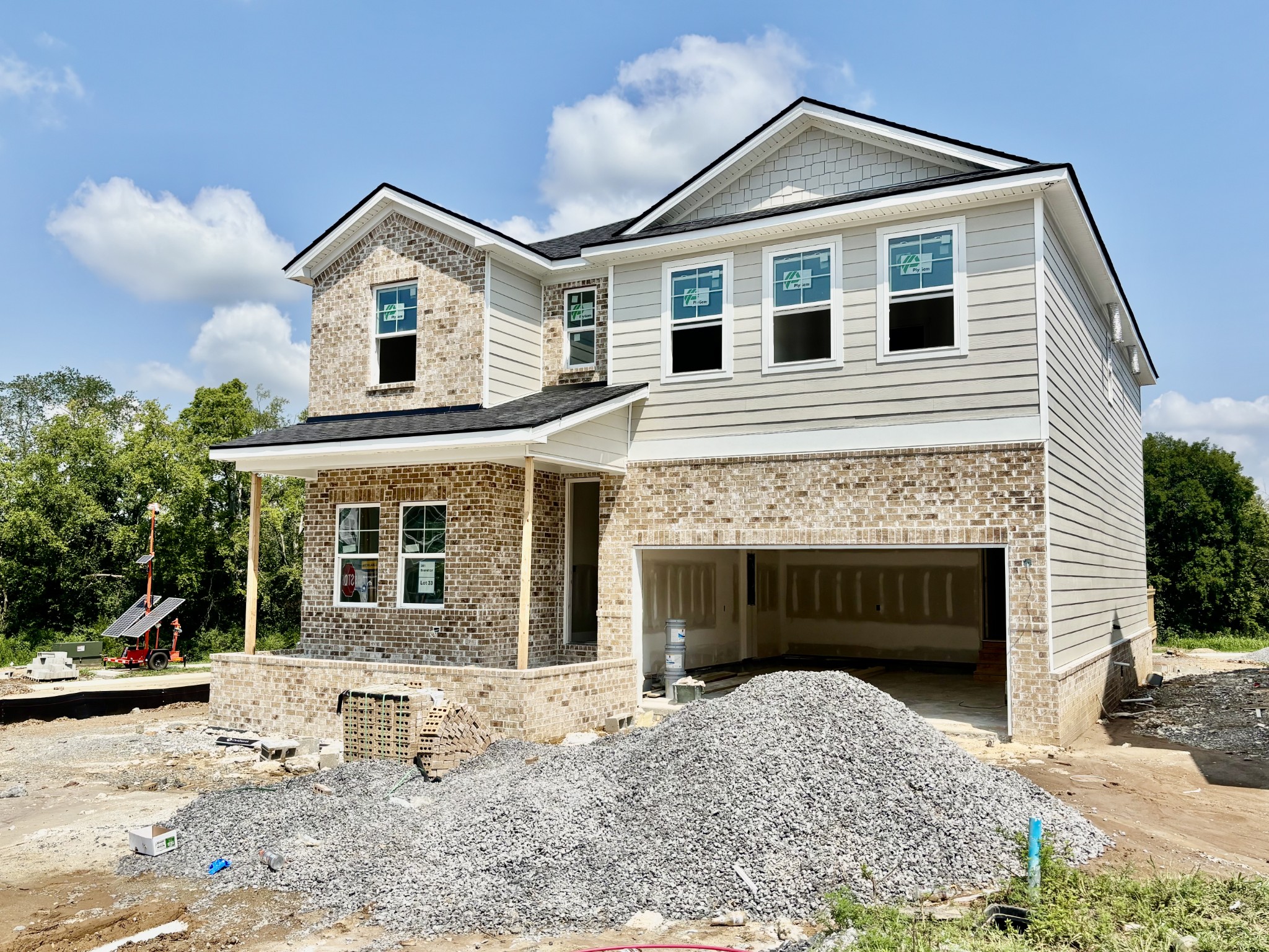301 Brandi Ln