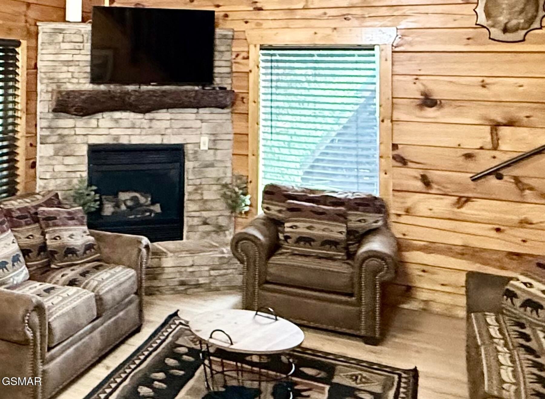 2251 Upper Middle Creek L12