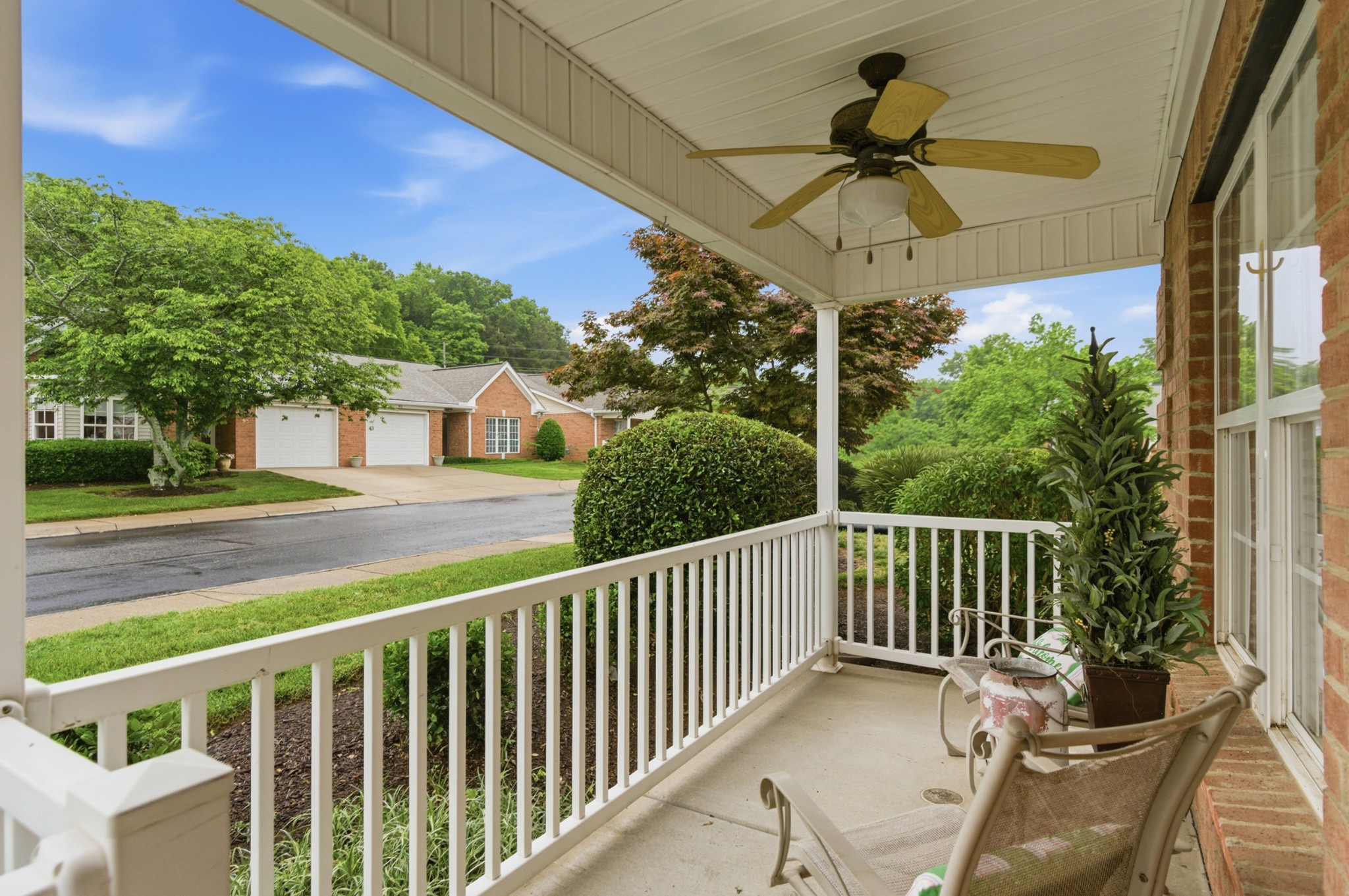 96 Alton Park Ln