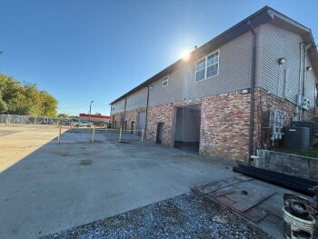 317B Dover Rd