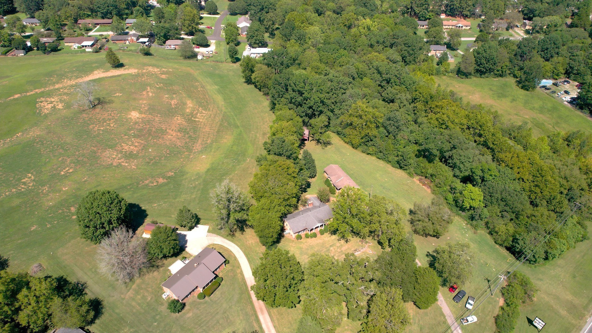 Columbia, Tennessee, 38401, United States, 3 Bedrooms Bedrooms, ,2 BathroomsBathrooms,Residential,Active,1920269