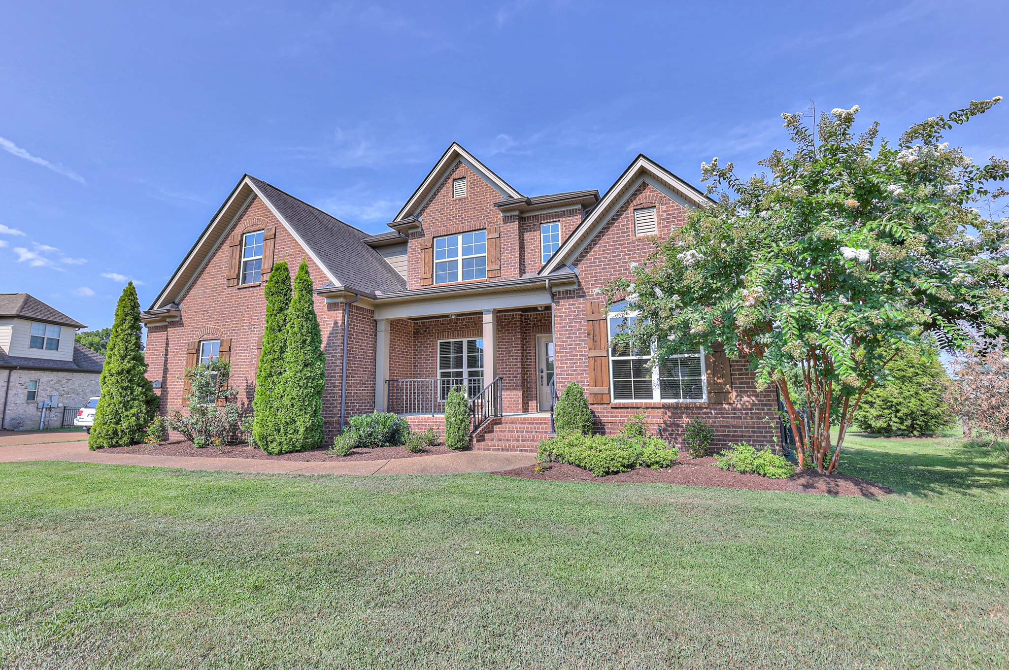 2105 Sugar Mill Dr