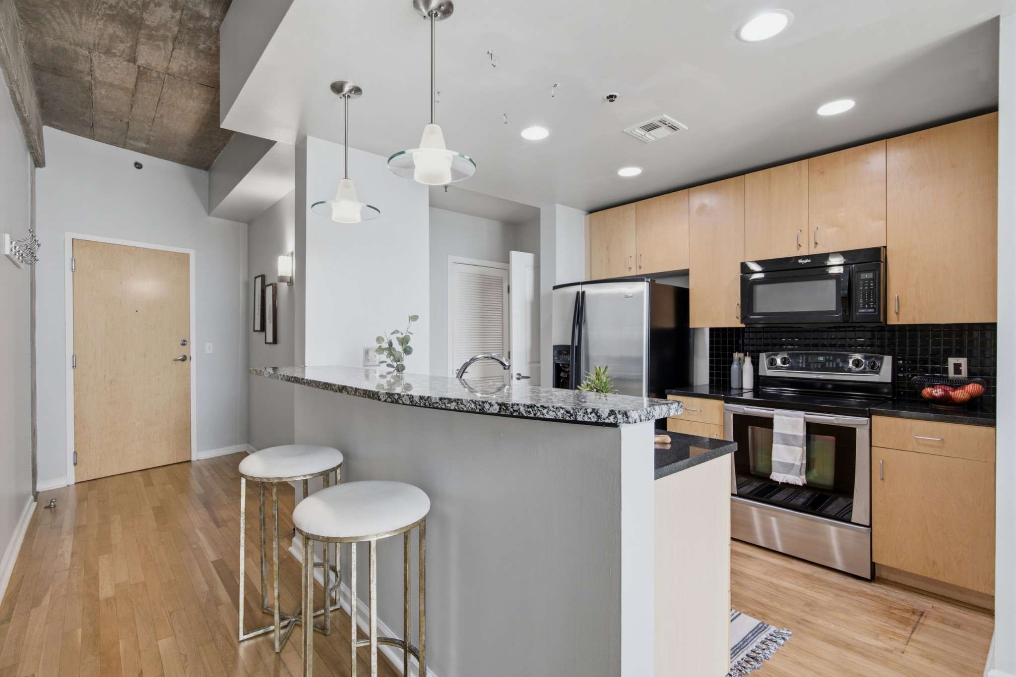 415 Church Street 2411 - Photo 4