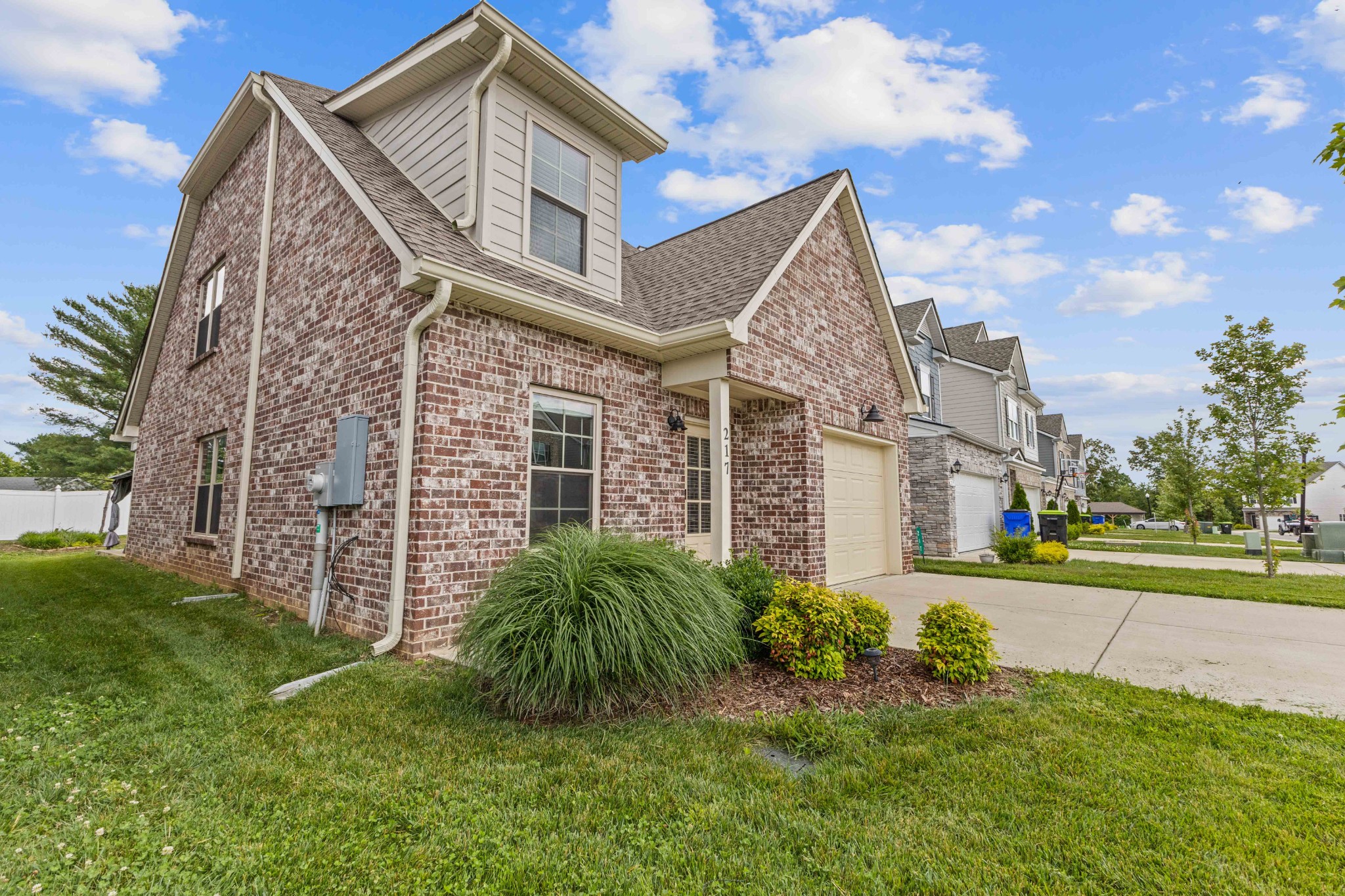 217 Emmett Dr