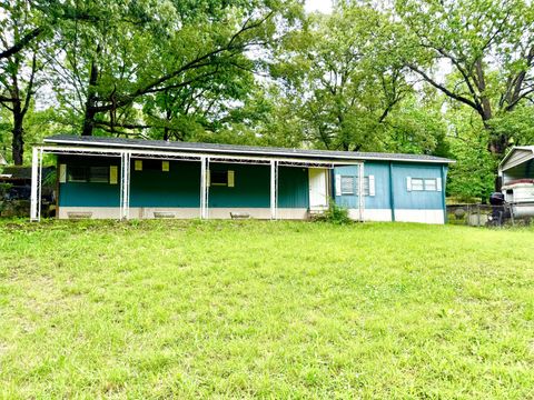 225 Kirks Trading Post Rd, Buchanan, TN 38222 - MLS#: 2887096