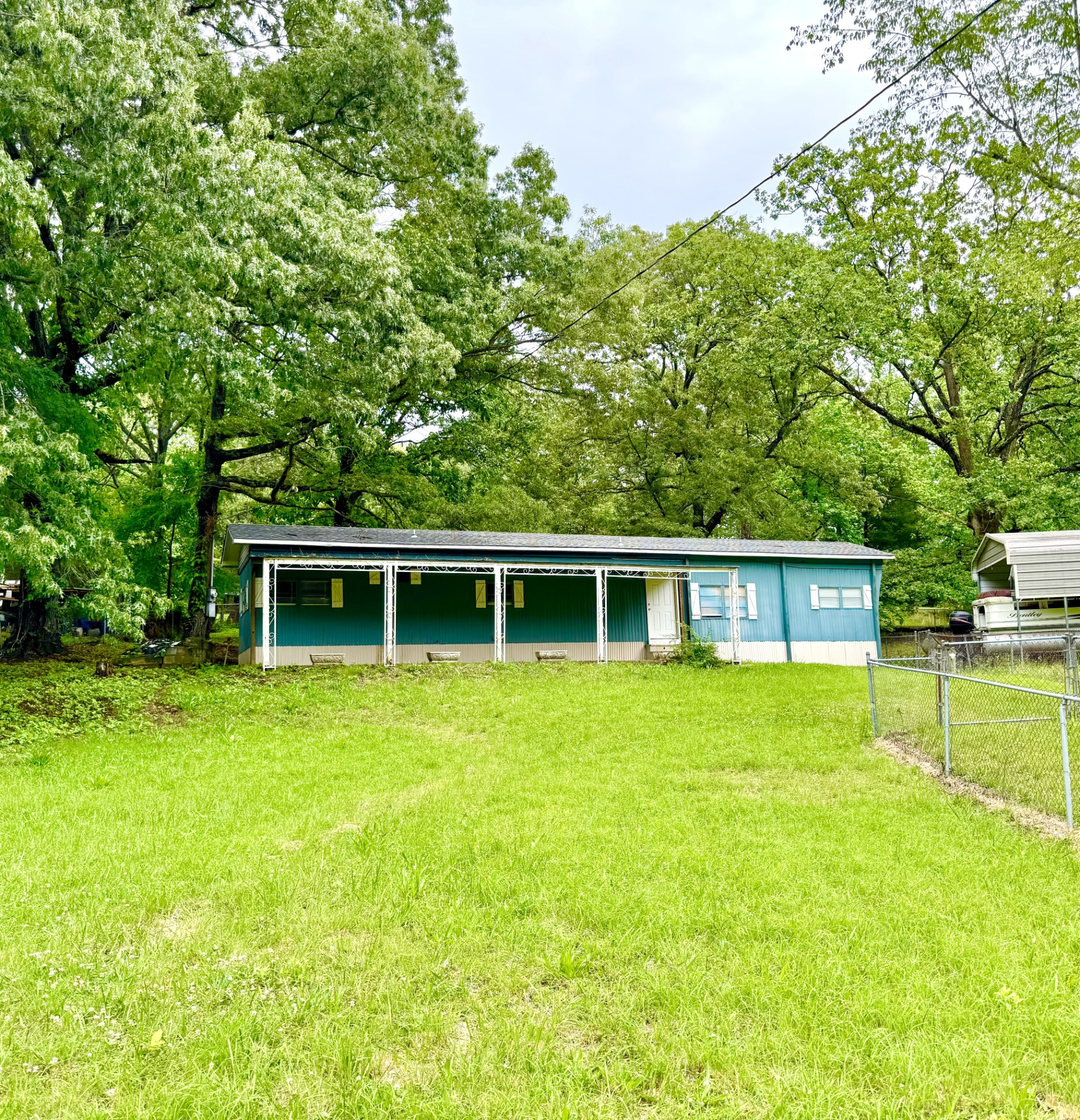225 Kirks Trading Post Rd