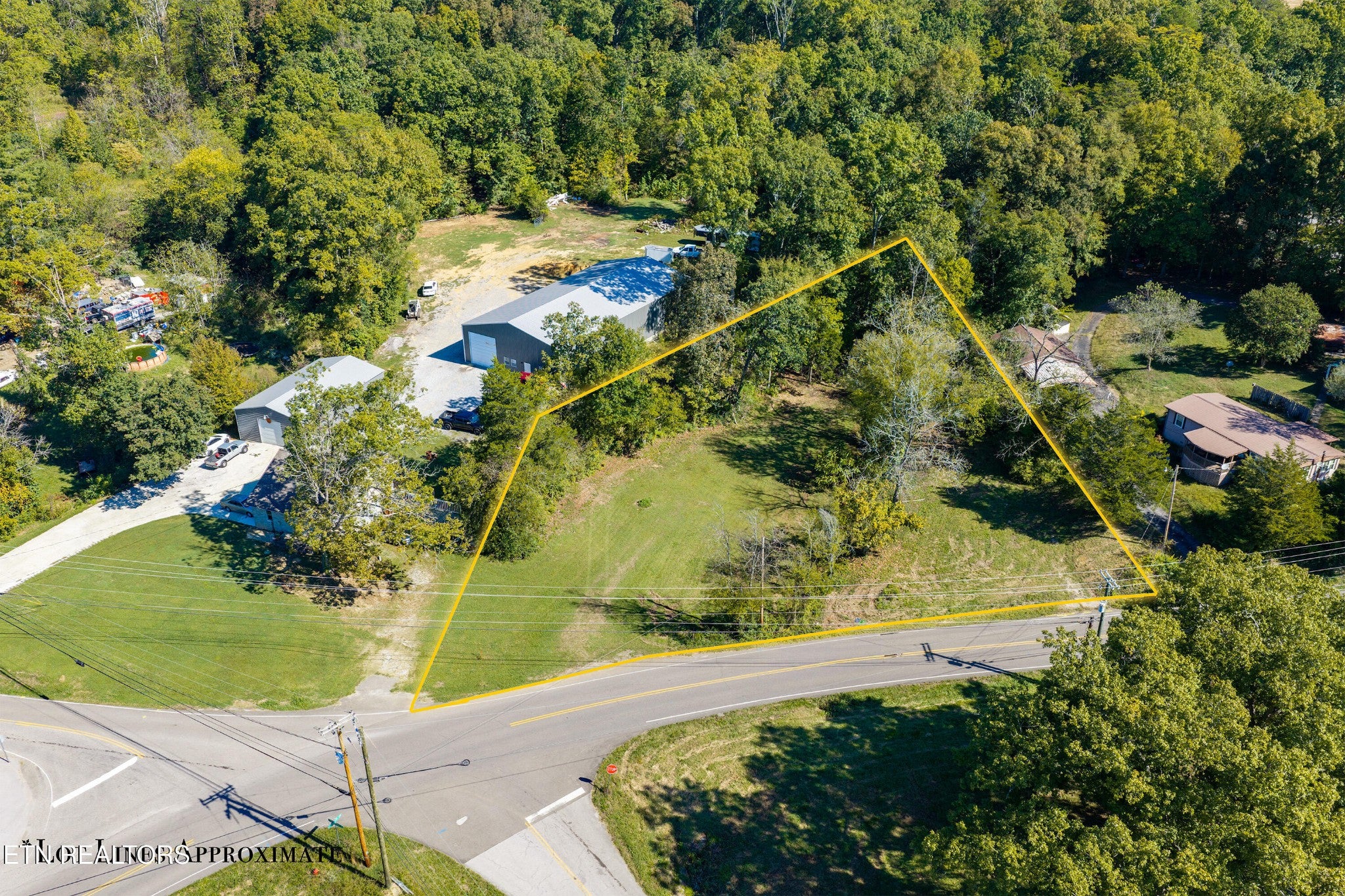 1515 Tipton Station Rd