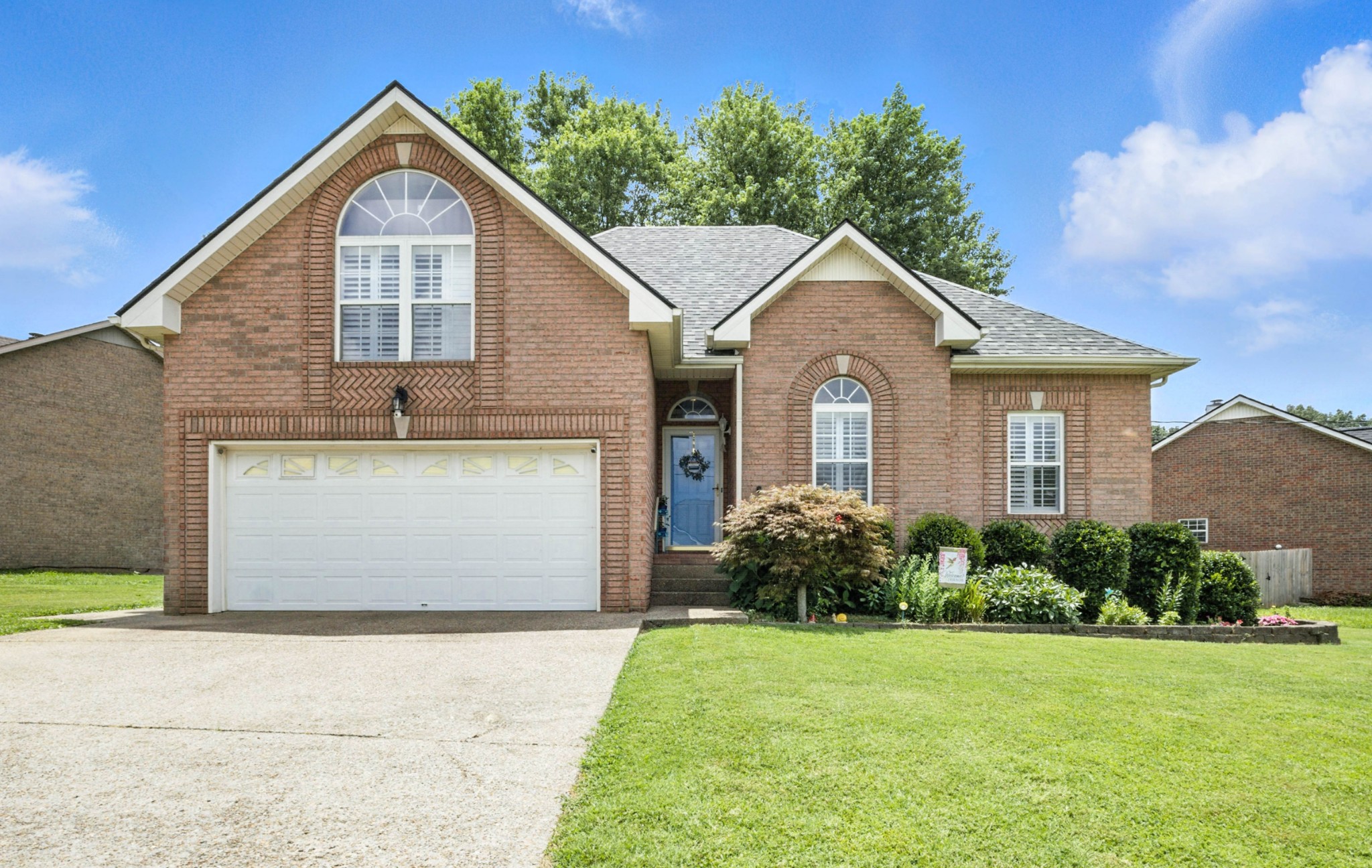 125 Cherokee Dr