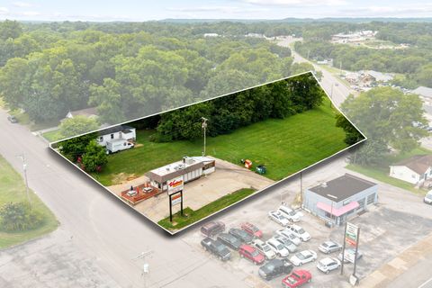 200 W 3rd St Columbia TN 38401