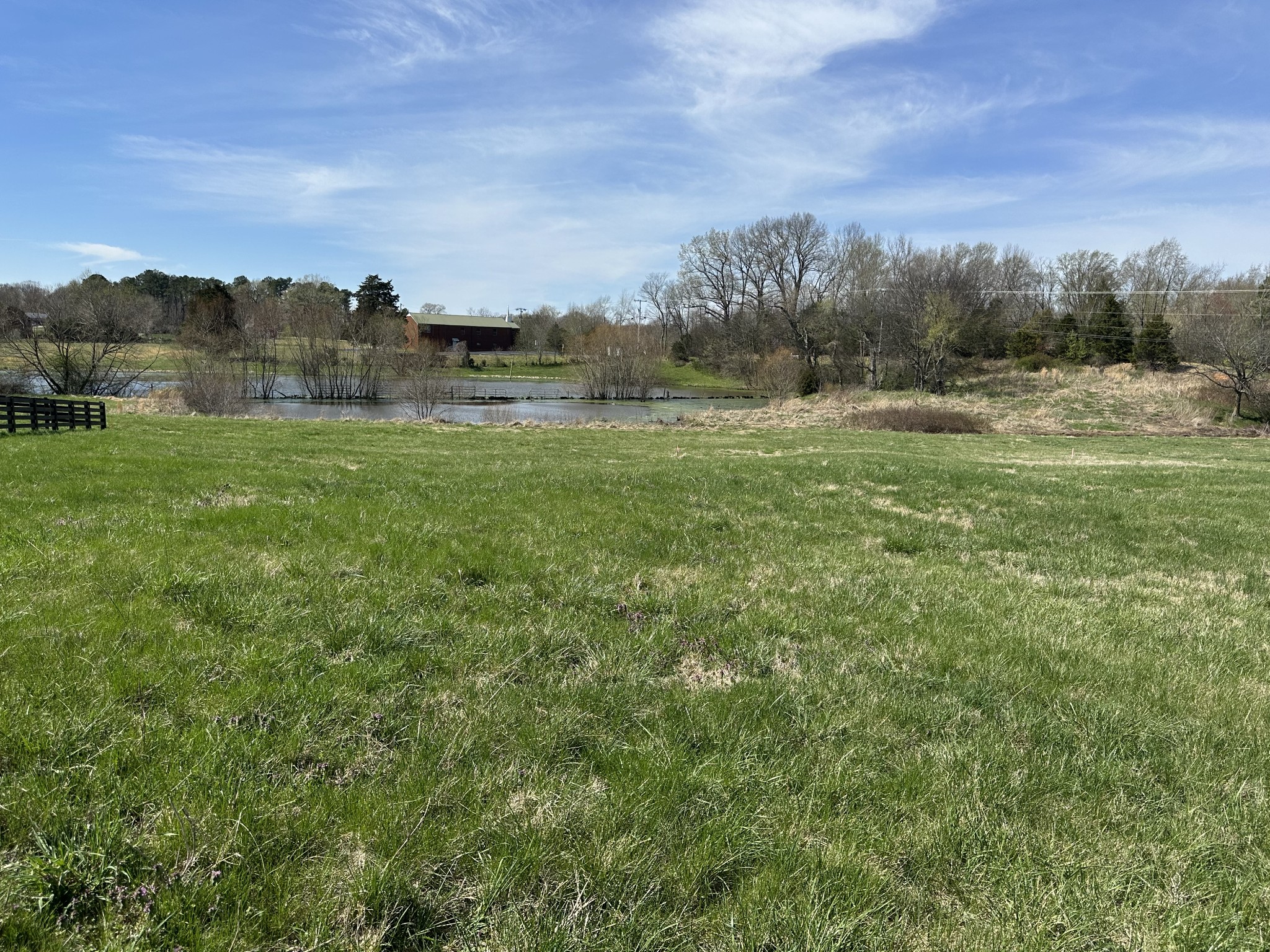 230 Hall Ct
