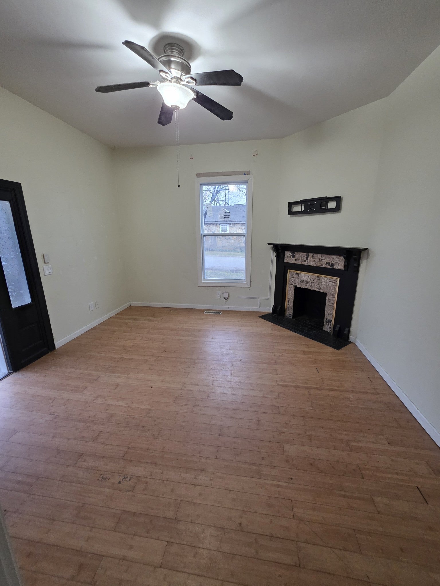 5201 Tennessee Ave, Nashville TN 37209 2-bed home, photo 2 of 9