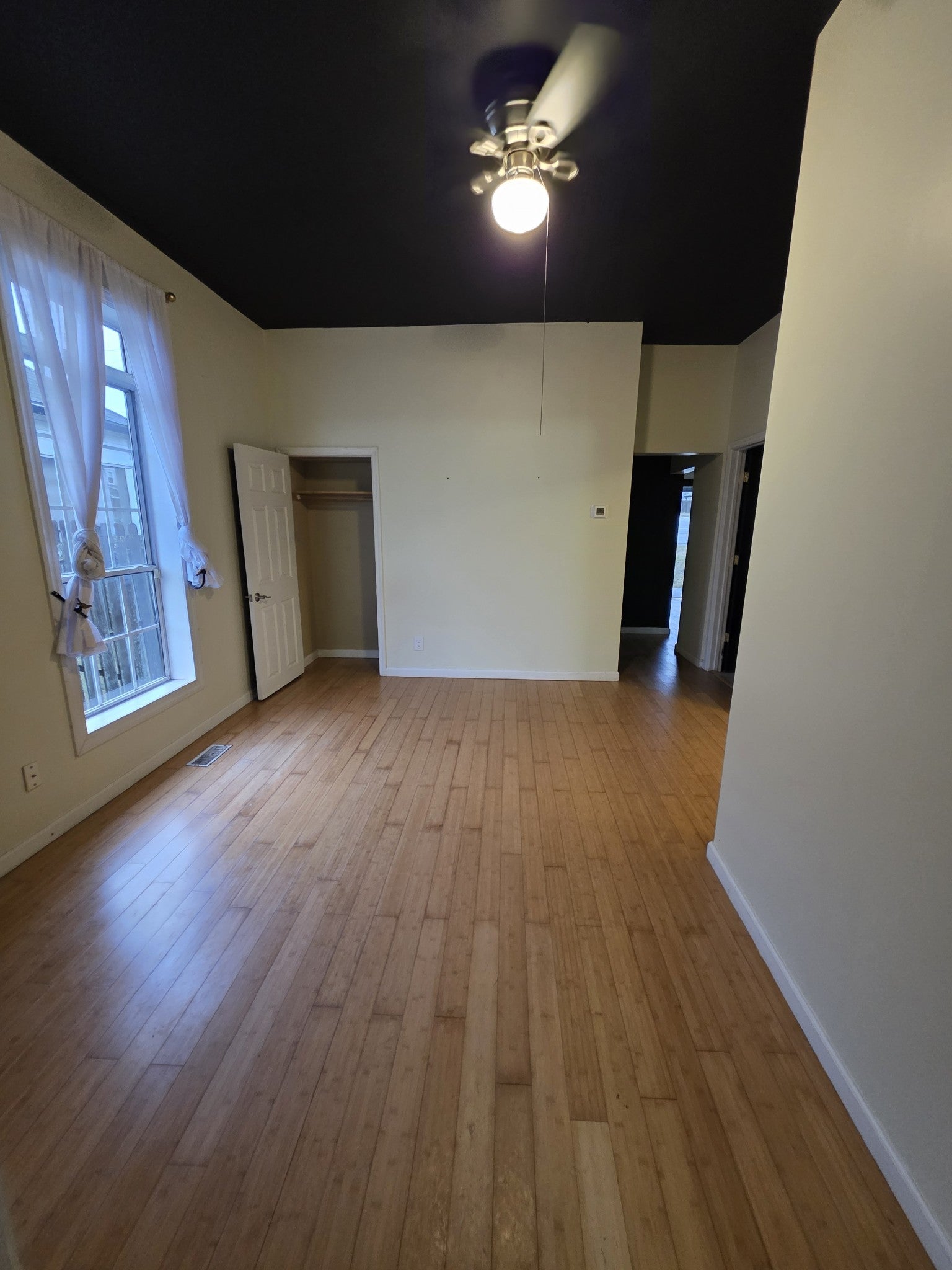 5201 Tennessee Ave, Nashville TN 37209 2-bed home, photo 5 of 9