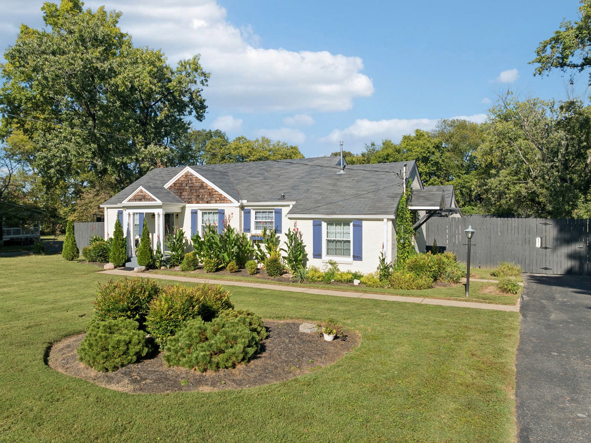 4316 Morriswood Dr