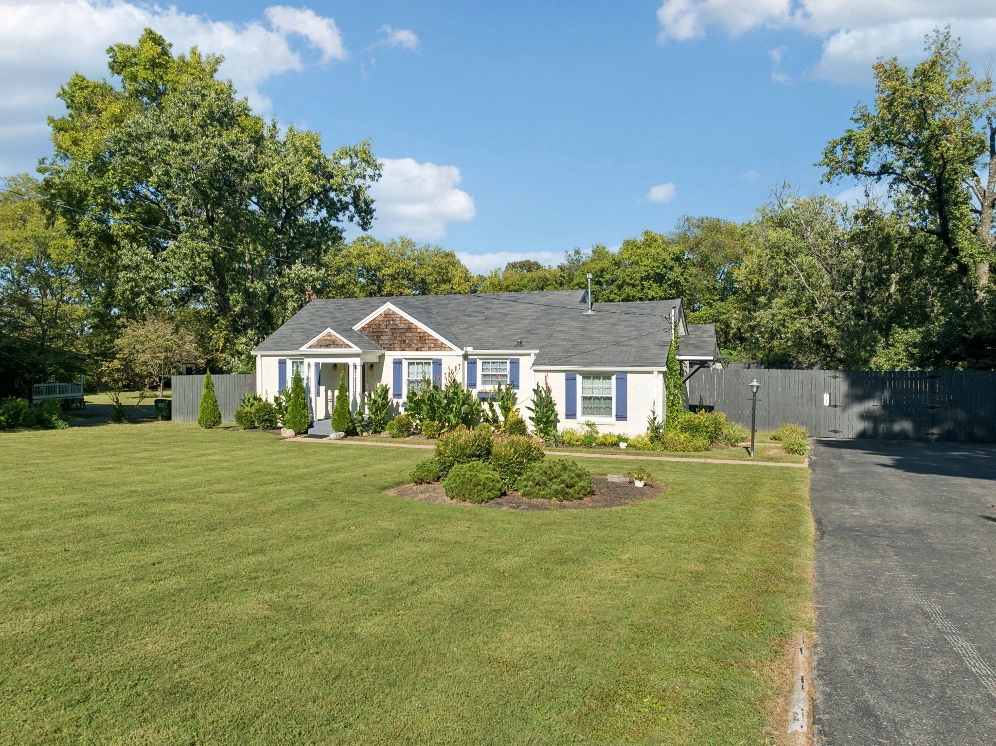 4316 Morriswood Dr
