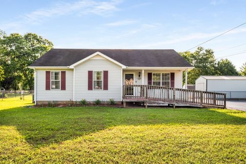 105 Copper Hollow Dr Murfreesboro TN 37130