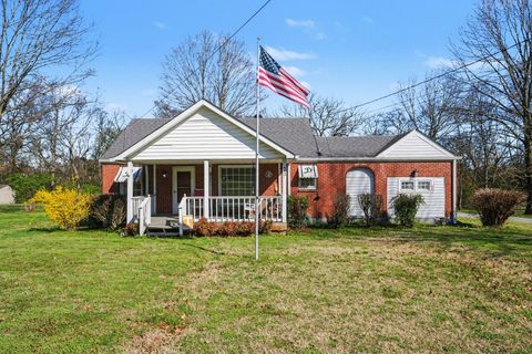 443 Moss Trl Goodlettsville TN 37072