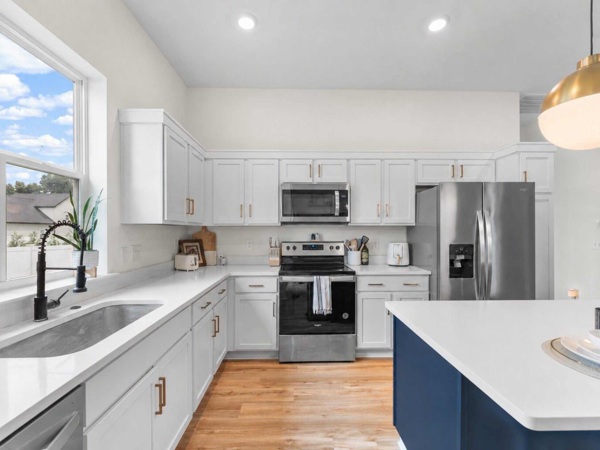 10115 Crookedhorn Ct