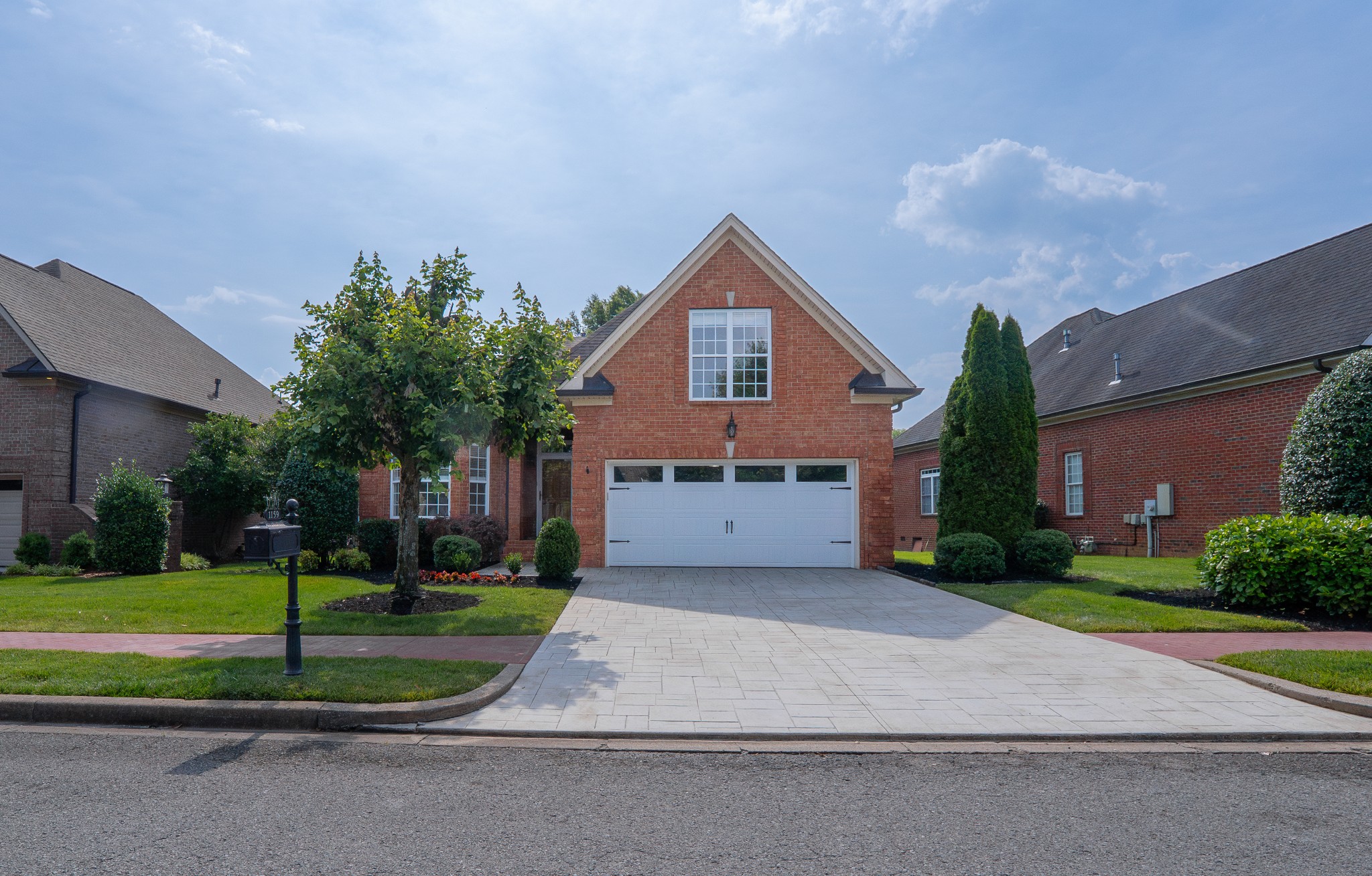 1159 Fairvue Village Ln
