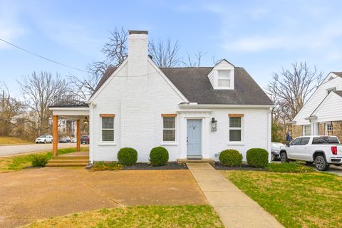 2001 Sweetbriar Ave Nashville TN 37212