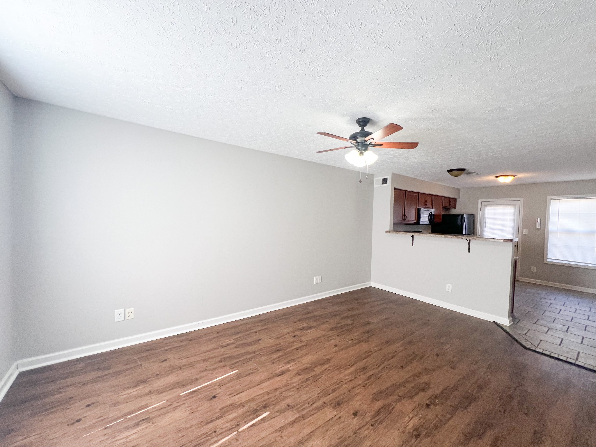 517 Patriot Park Ct
