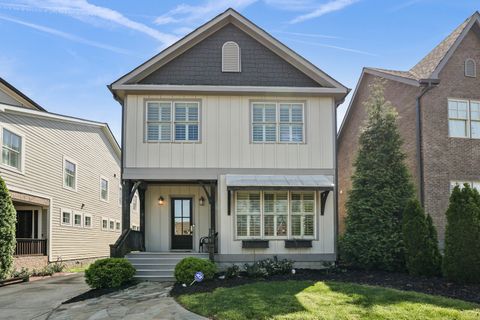 1489A Woodmont Blvd Nashville TN 37215