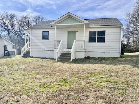 914 W Happy Hollow Dr Clarksville TN 37040