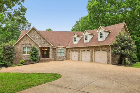 1313 Ridge Rd Dickson TN 37055