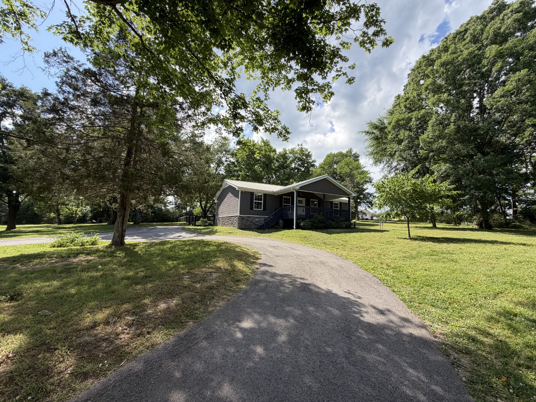 229 Fairview Rd