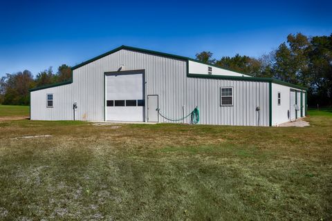 177 Henry Bayless Rd Ardmore TN 38449