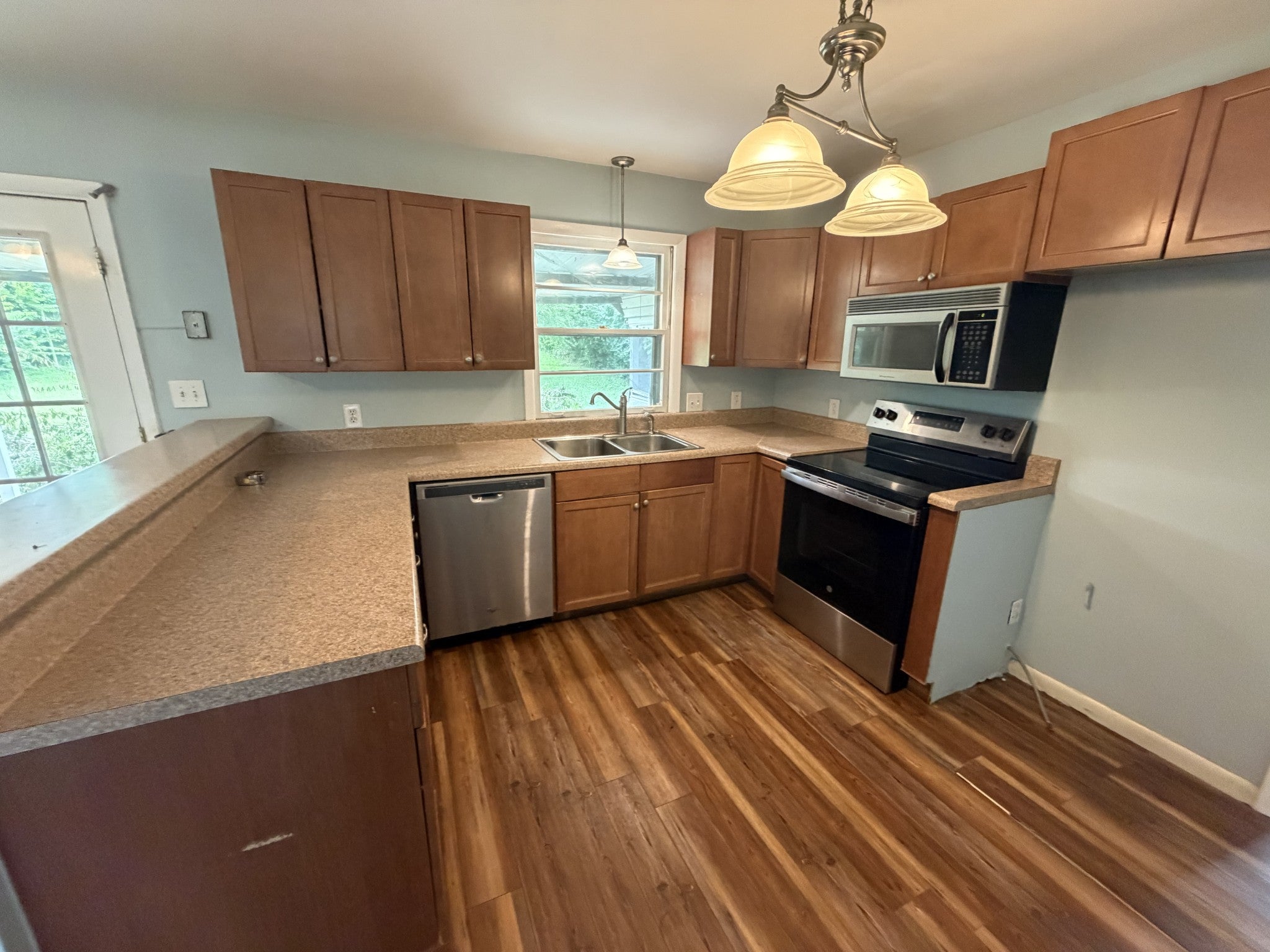 522 Foundry Dr