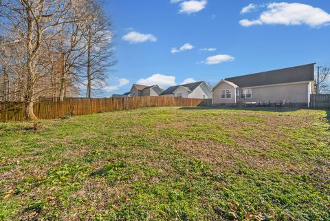 1897 Sage Meadow Ln Clarksville TN 37040