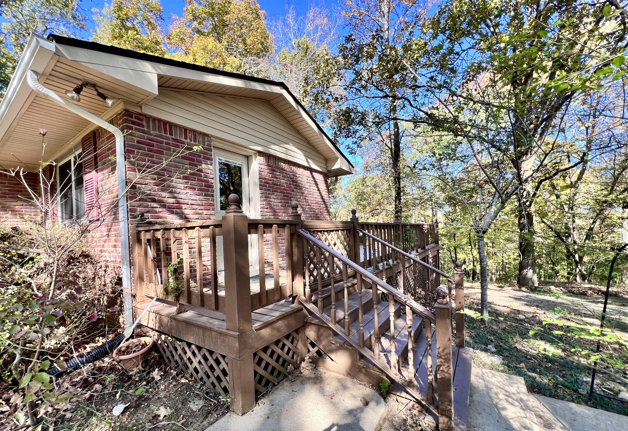 329 Valley View Rd