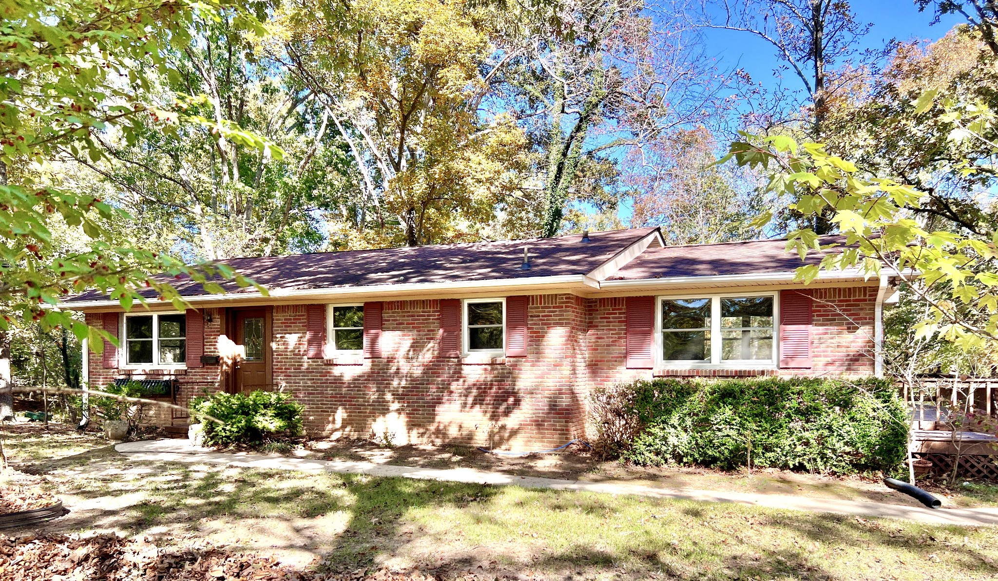 329 Valley View Rd