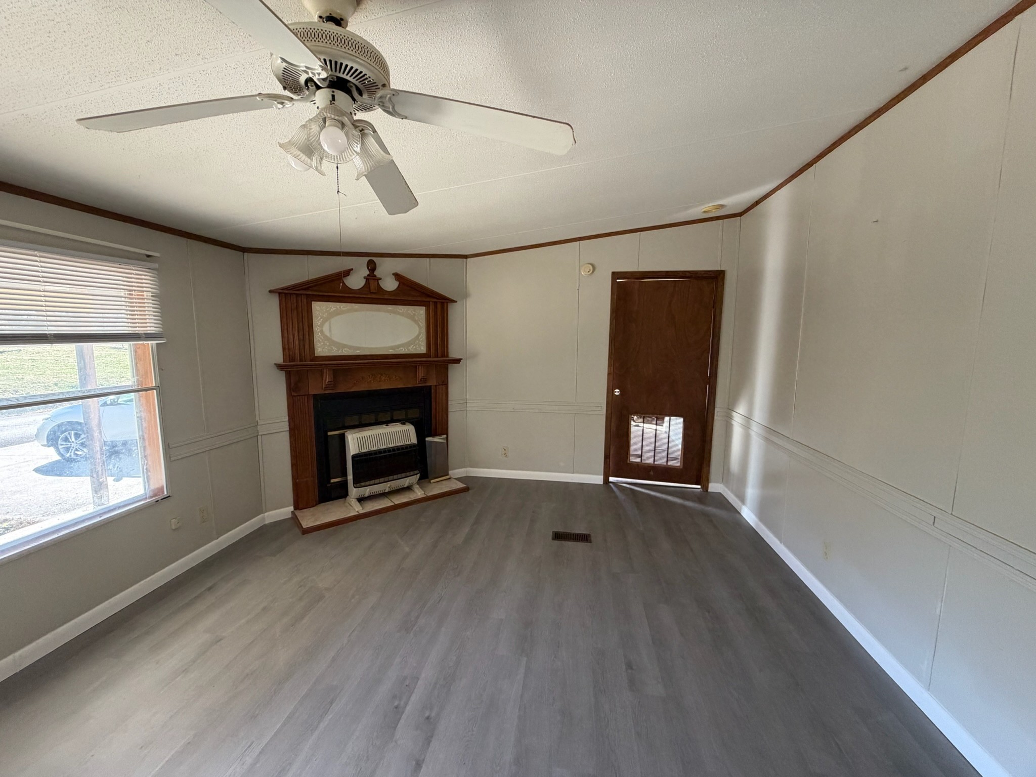 167 Dripping Springs St