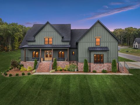 2802 Flamingo Dr Murfreesboro TN 37129