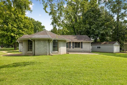 100 Lakewood Cir – Investment Home