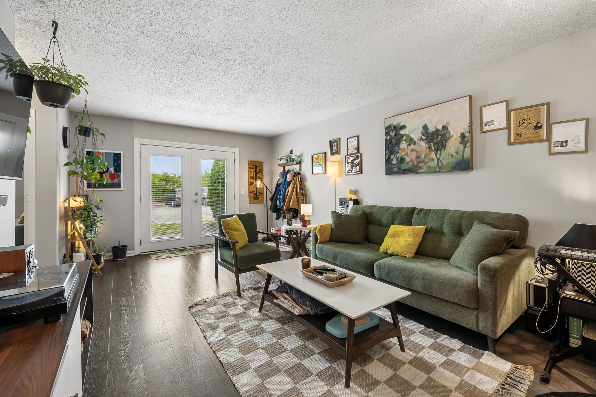 6680 Charlotte Pike C-8